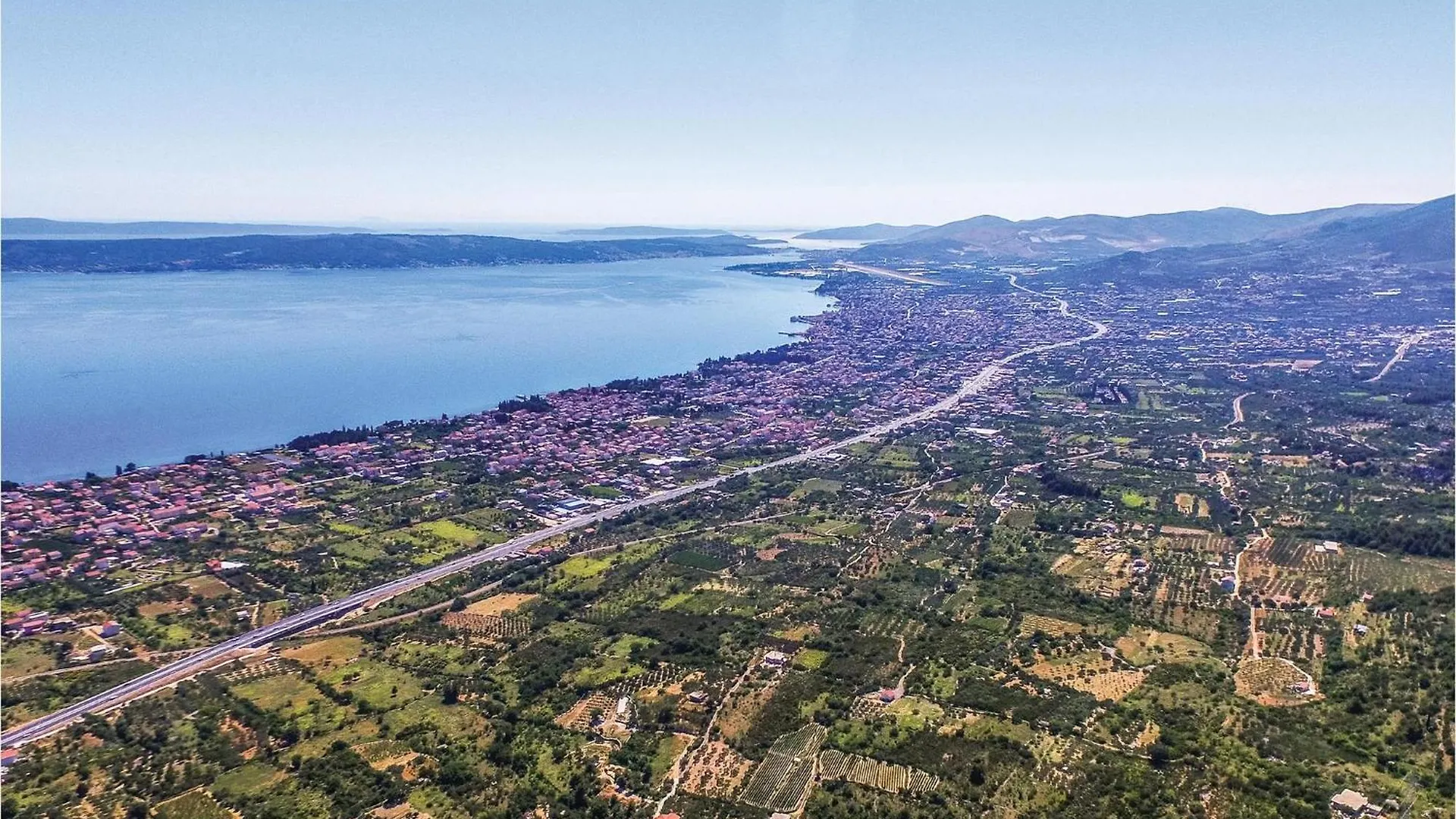 2 Bedroom Amazing Home In Kastel Stari Kastela 0*,  Croatia